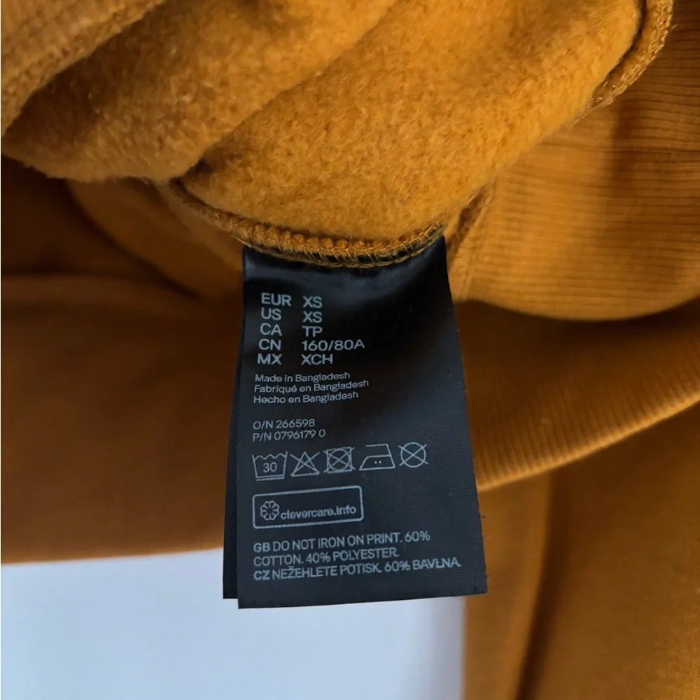 H&M Mustard L'hiver Sweatshirt - Picture 4 of 5